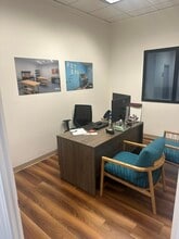 1321-1325 Aaron Dr, Richland, WA for lease Interior Photo- Image 1 of 8