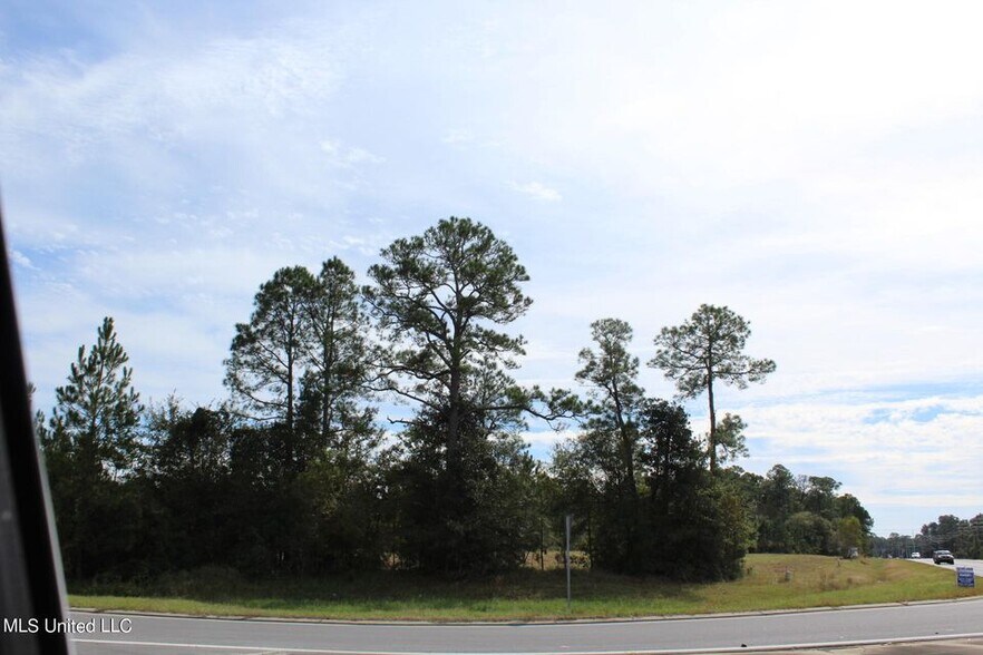 3.5 Acres Tucker Rd, Vancleave, MS for sale - Building Photo - Image 1 of 7