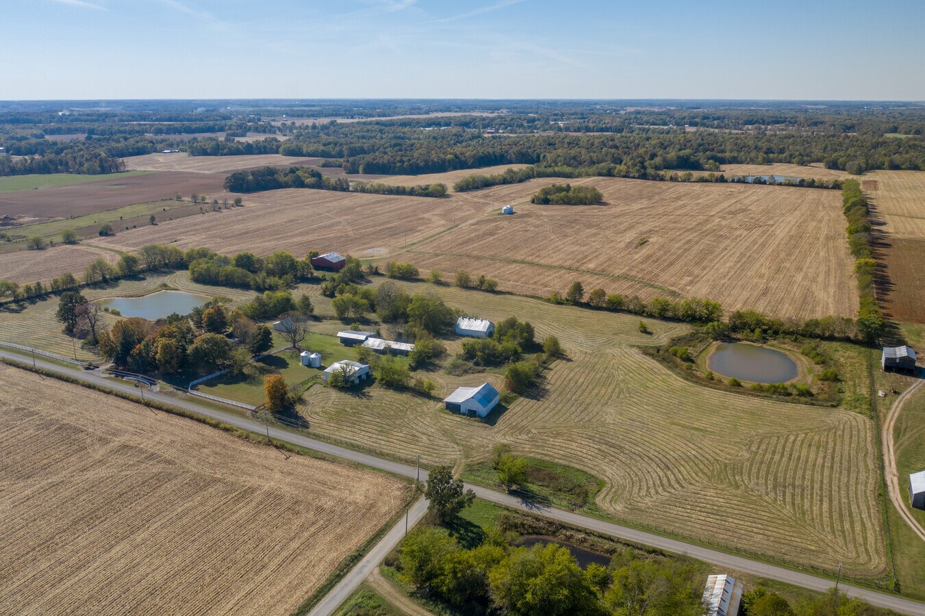 5116 Buzzard Creek Rd, Cedar Hill, TN 37032