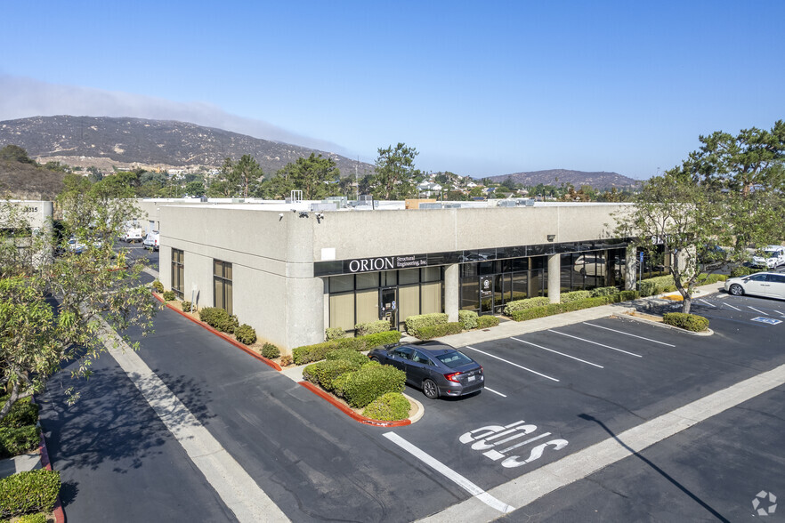 11305 Rancho Bernardo Rd, San Diego, CA for lease - Building Photo - Image 1 of 10