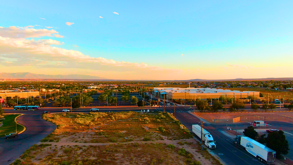 6921 Central NW ave, Albuquerque, NM for sale - Building Photo - Image 2 of 9