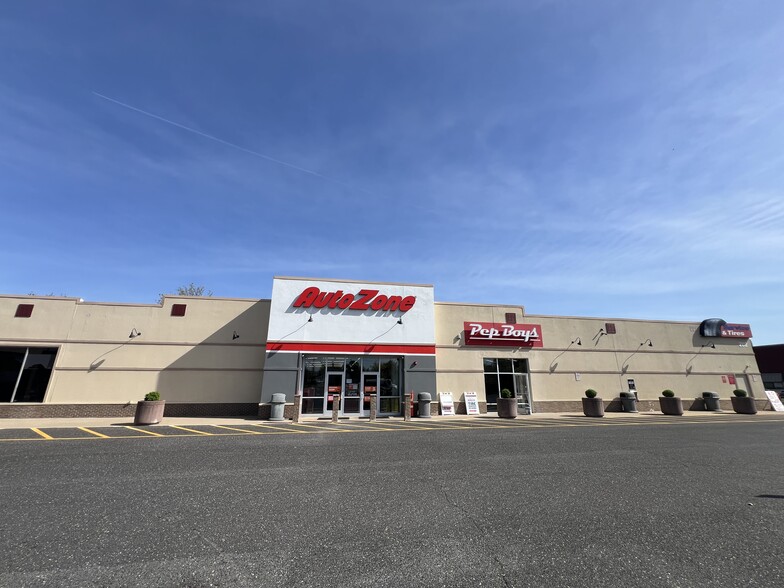 202 Route 130 N, Cinnaminson, NJ for lease - Building Photo - Image 1 of 10