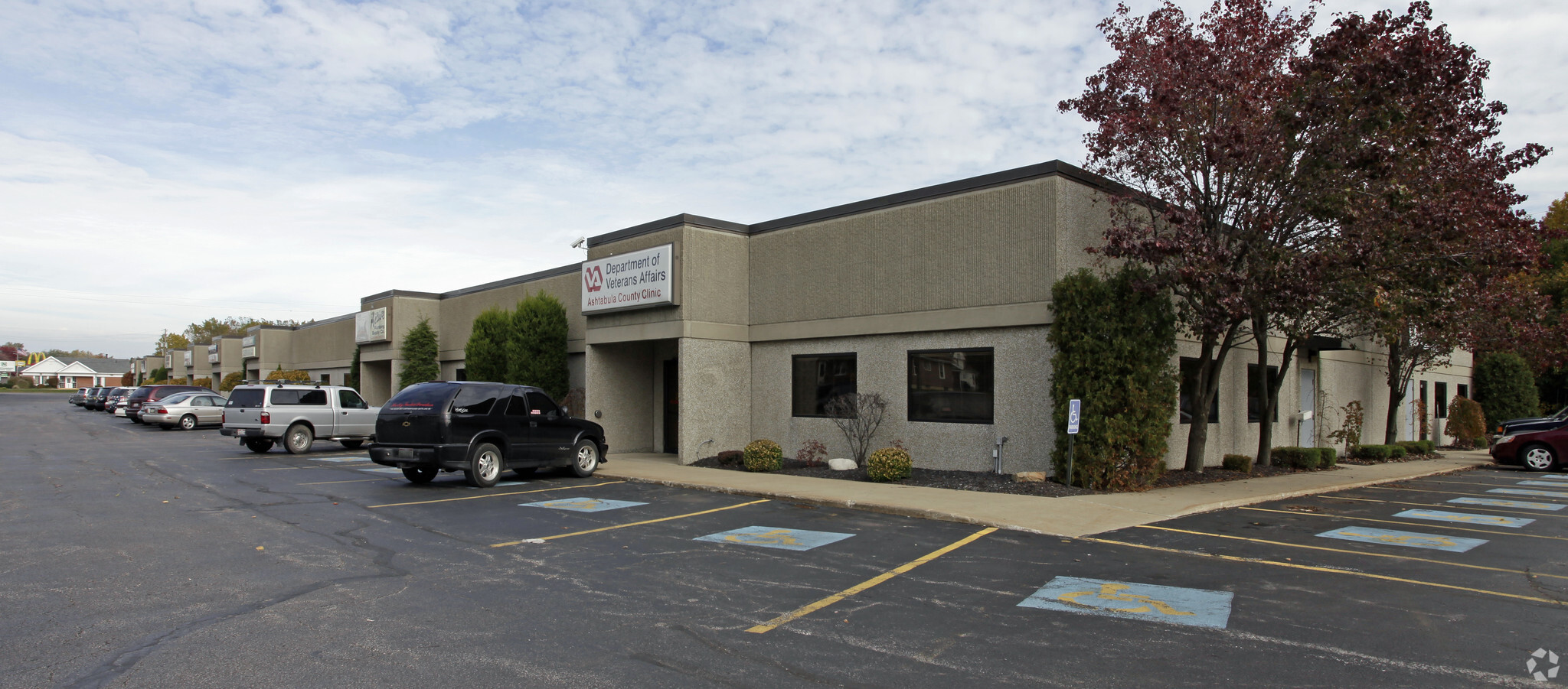 1100-1230 Lake Ave, Ashtabula, OH for sale Building Photo- Image 1 of 1