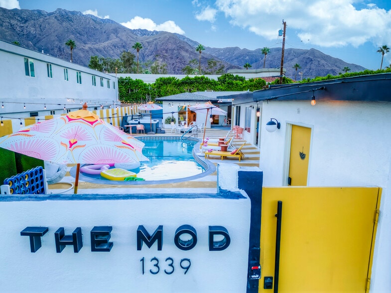 1339 N Indian Canyon Dr, Palm Springs, CA for sale - Building Photo - Image 1 of 76
