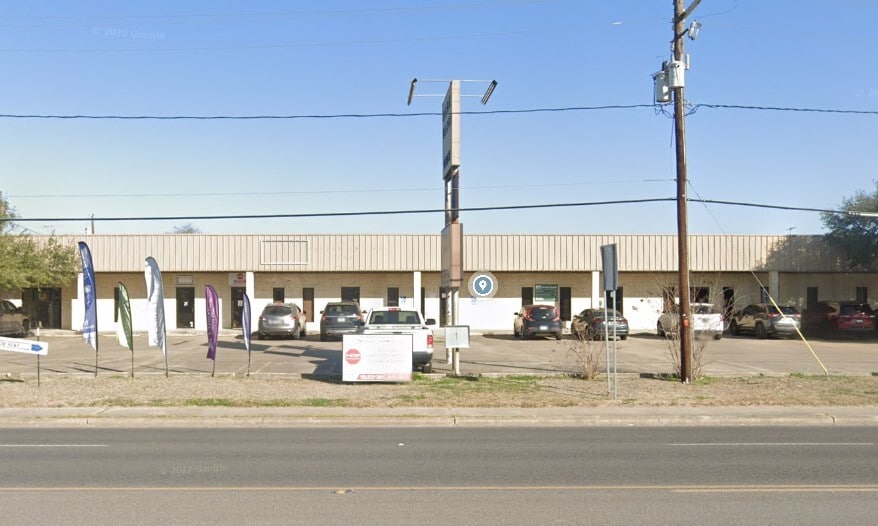 1400 W Corpus Christi St, Beeville, TX for sale - Primary Photo - Image 1 of 1