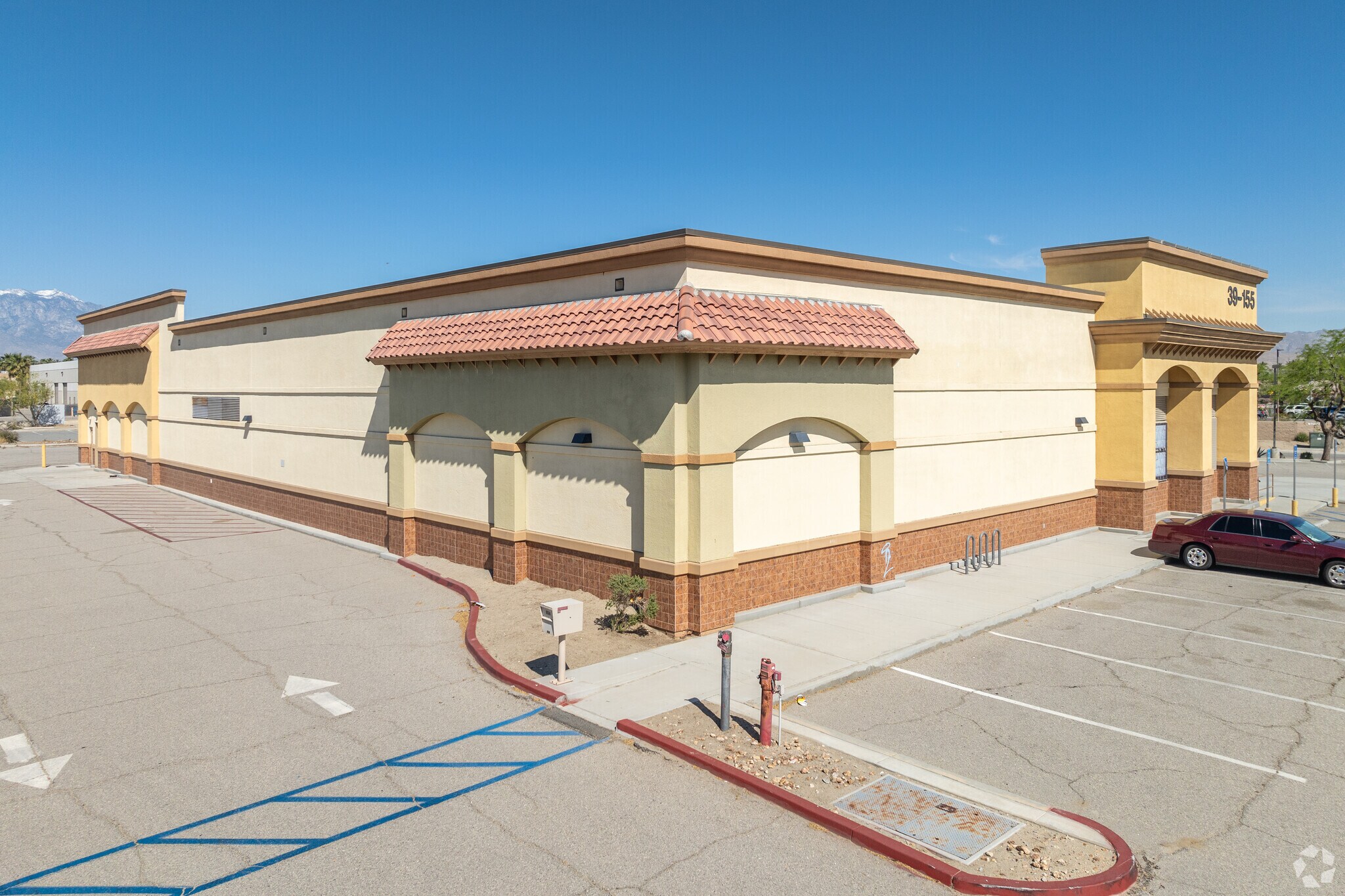 39155 Washington St Palm Desert - 39155 Washington St Palm Desert CA Building Photo 3 LargeHighDefinition