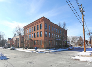 More details for 7 Wells St, Saratoga Springs, NY - Office for Lease