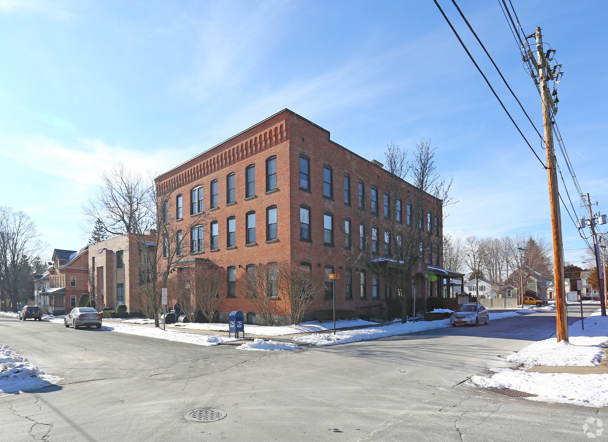 7 Wells St, Saratoga Springs, NY for lease Primary Photo- Image 1 of 22