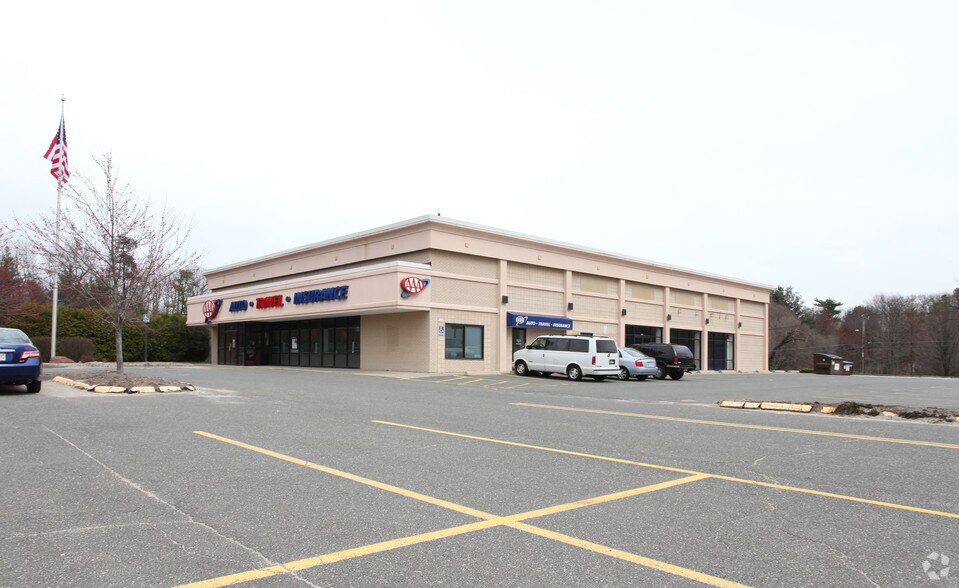 270 Cooley St, Springfield, MA for sale - Primary Photo - Image 1 of 1