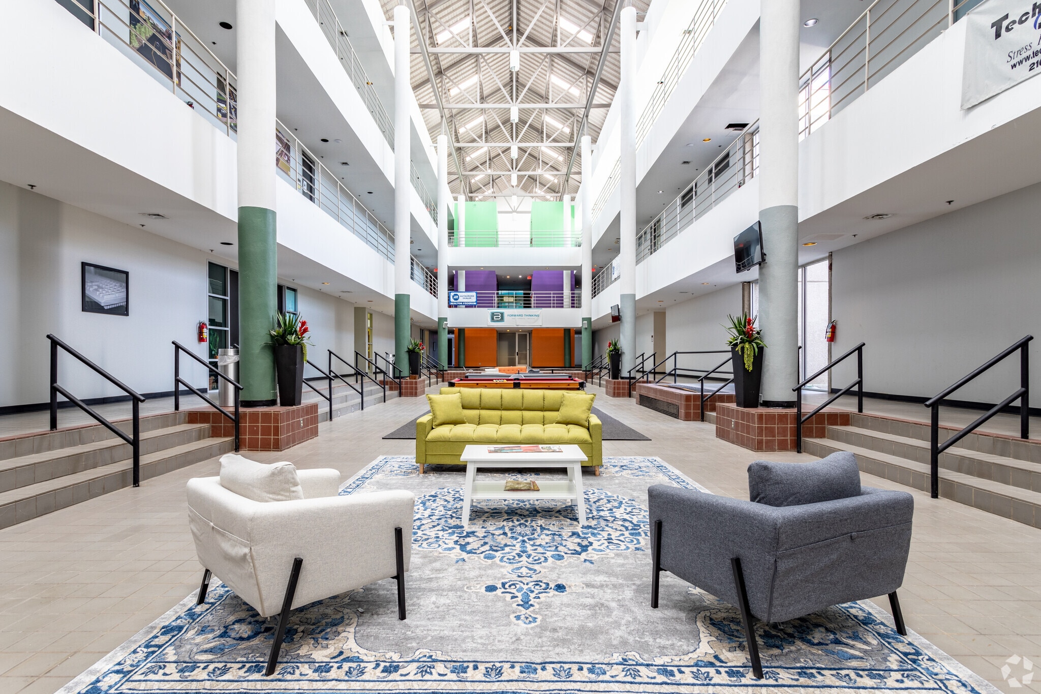 3463 Magic Dr, San Antonio, TX for lease Interior Photo- Image 1 of 26