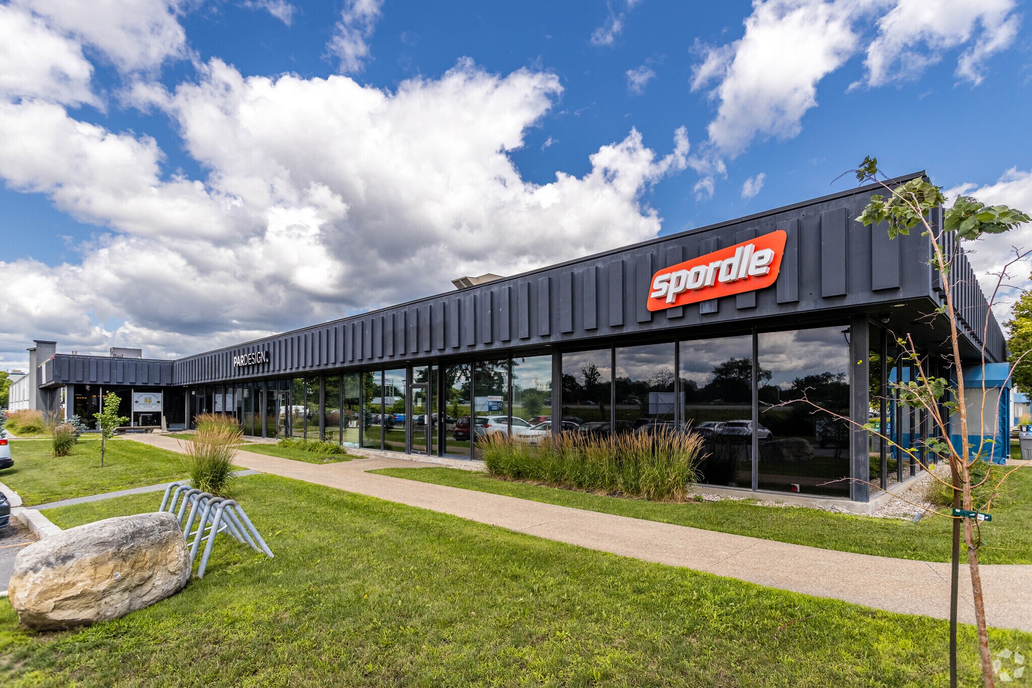 600-616 Boul du Curé-Boivin, Boisbriand, QC for lease Building Photo- Image 1 of 7