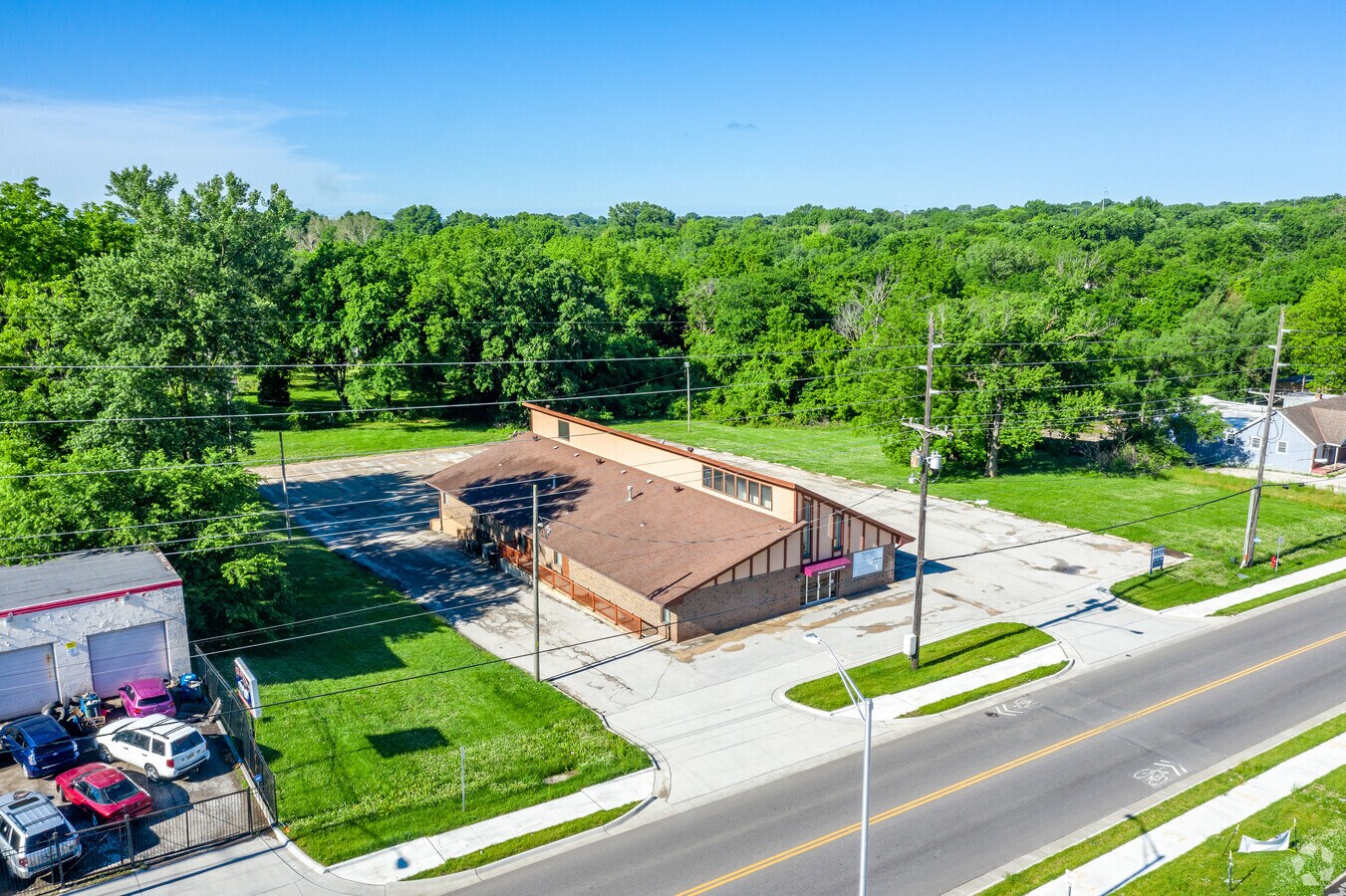 6013 Leavenworth Rd, Kansas City, KS 66104