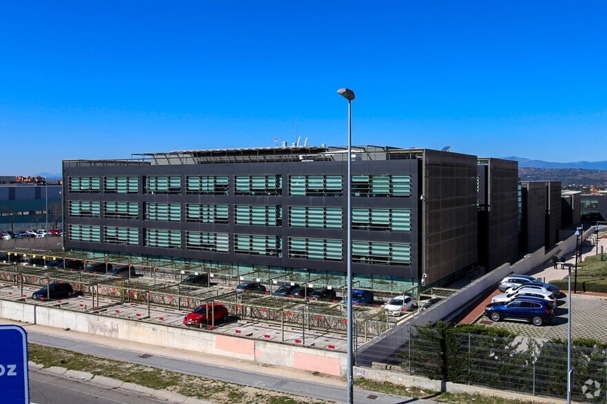 Calle de José Echegaray, 6, Las Rozas de Madrid, Madrid for lease - Building Photo - Image 2 of 7