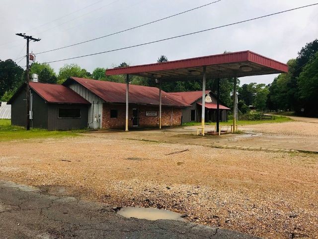 2005 Fairview Rd, Camden, AR for sale - Building Photo - Image 1 of 1