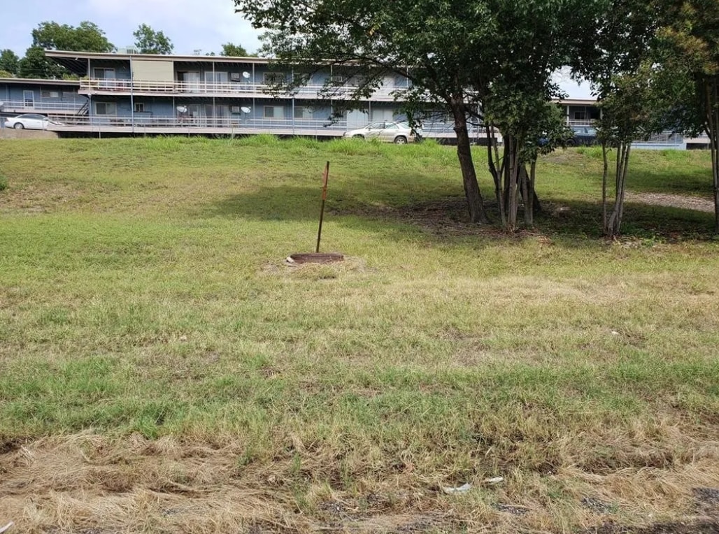 2900 Jacksboro Hwy, Fort Worth, TX for sale Primary Photo- Image 1 of 5