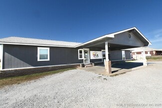 More details for 1104 Campbell Rd, Warner, OK - Retail for Sale