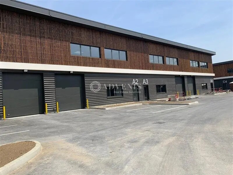 Flex in Cormeilles-en-Parisis for lease Building Photo- Image 1 of 7
