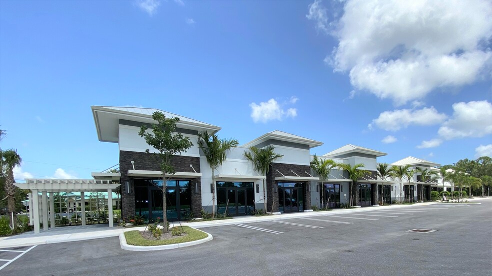 1449 SW Gatlin Blvd, Port Saint Lucie, FL for lease - Building Photo - Image 3 of 9