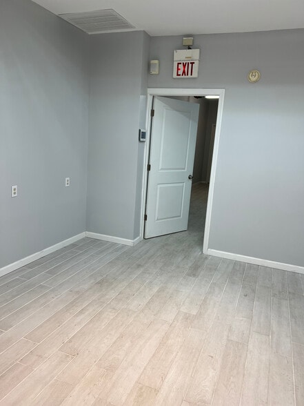 1505 Boardwalk, Atlantic City, NJ for lease - Interior Photo - Image 3 of 4
