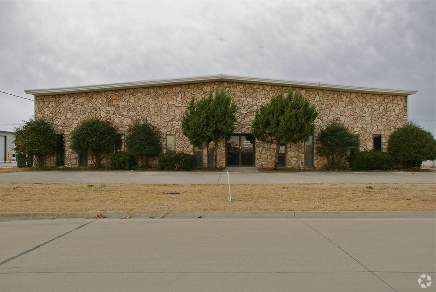 9 Regency Dr, Wylie, TX for lease - Building Photo - Image 2 of 4