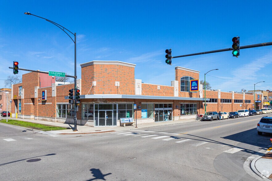 6200-6220 N California Ave, Chicago, IL for lease - Building Photo - Image 1 of 2