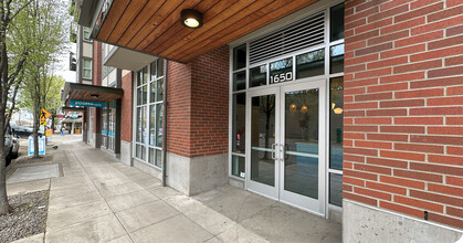 1650 NW 23rd Ave, Portland, OR for lease Building Photo- Image 1 of 5