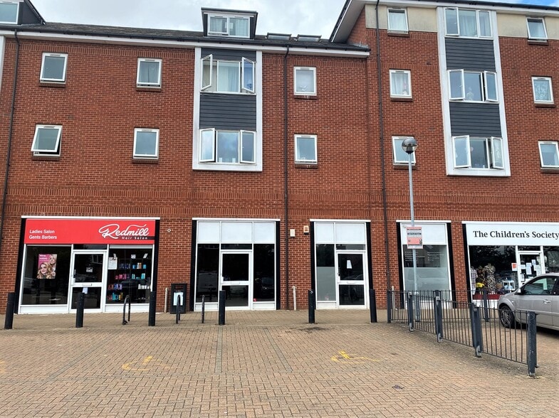 Unit 4 & Unit 5 Rotary Way Way, Banbury for sale - Primary Photo - Image 1 of 1