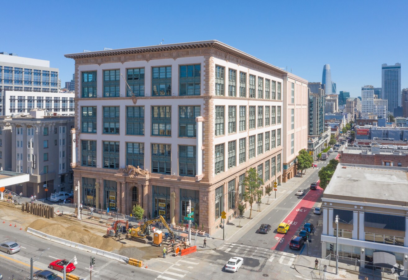 1000 Van Ness Ave, San Francisco, CA 94109