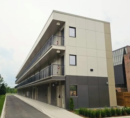 268 Oakdale Av, St Catharines, ON for sale - Building Photo - Image 2 of 4