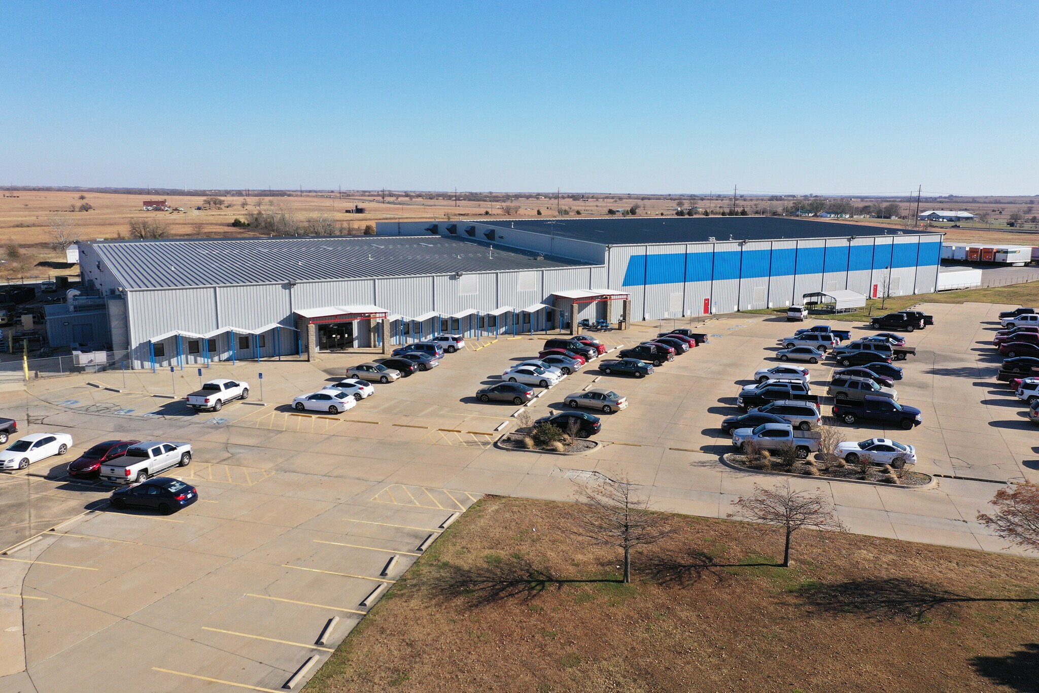 1560 Industrial Blvd, Bartlesville, OK 74006 Springs Commerce Center Portfolio