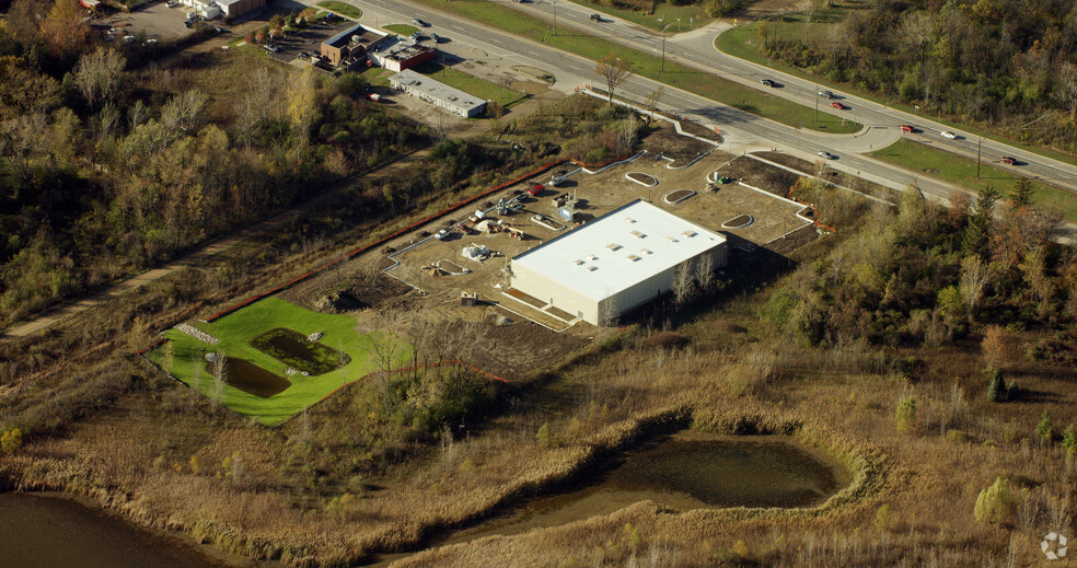 43335 Michigan Ave, Canton, MI for sale - Aerial - Image 3 of 18