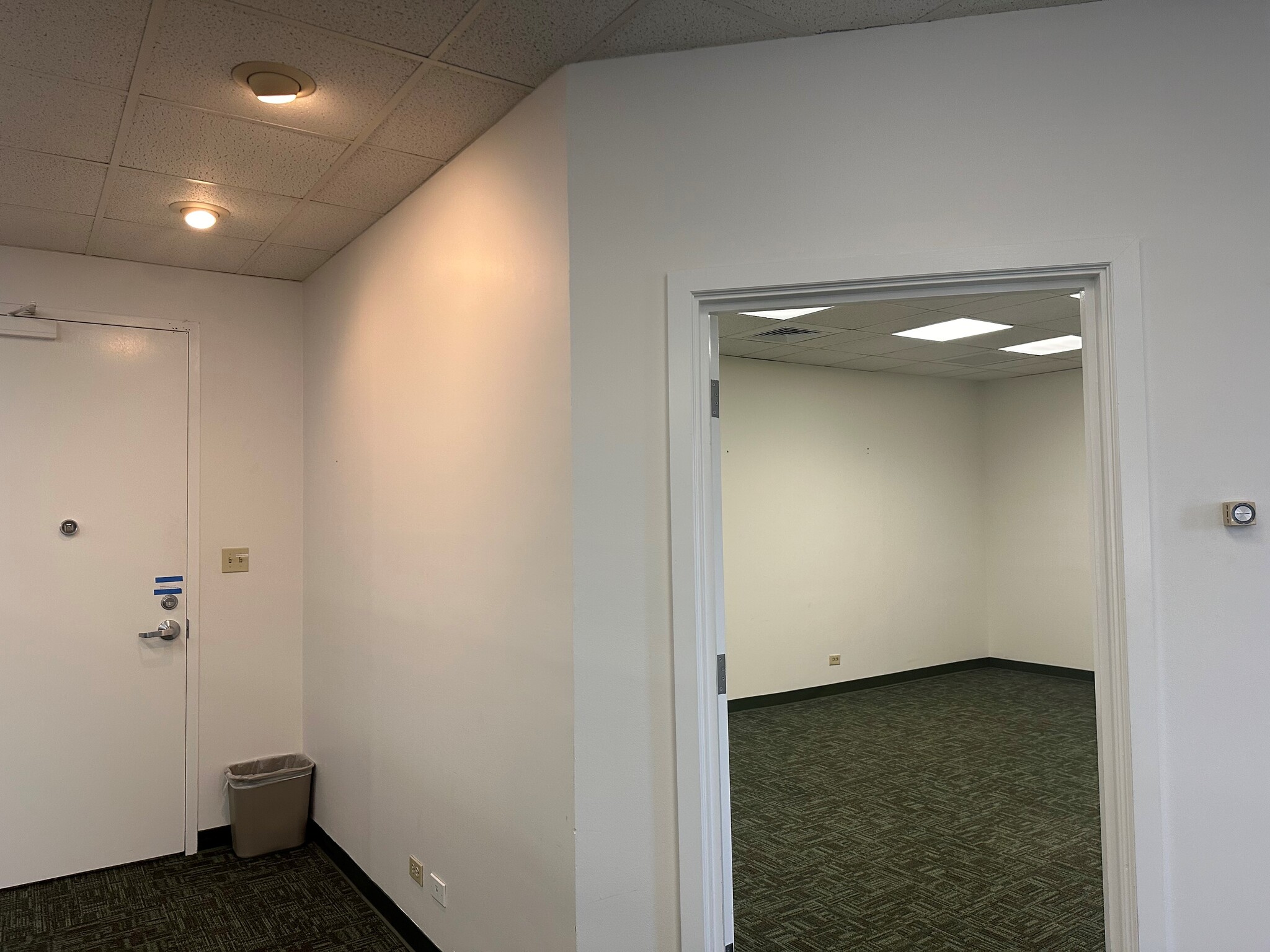 600 Kapiolani Blvd, Honolulu, HI for lease Interior Photo- Image 1 of 6