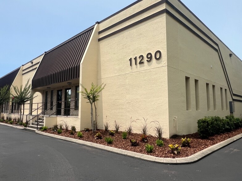 11222 St Johns Ind Pky, Jacksonville, FL for lease - Building Photo - Image 1 of 5