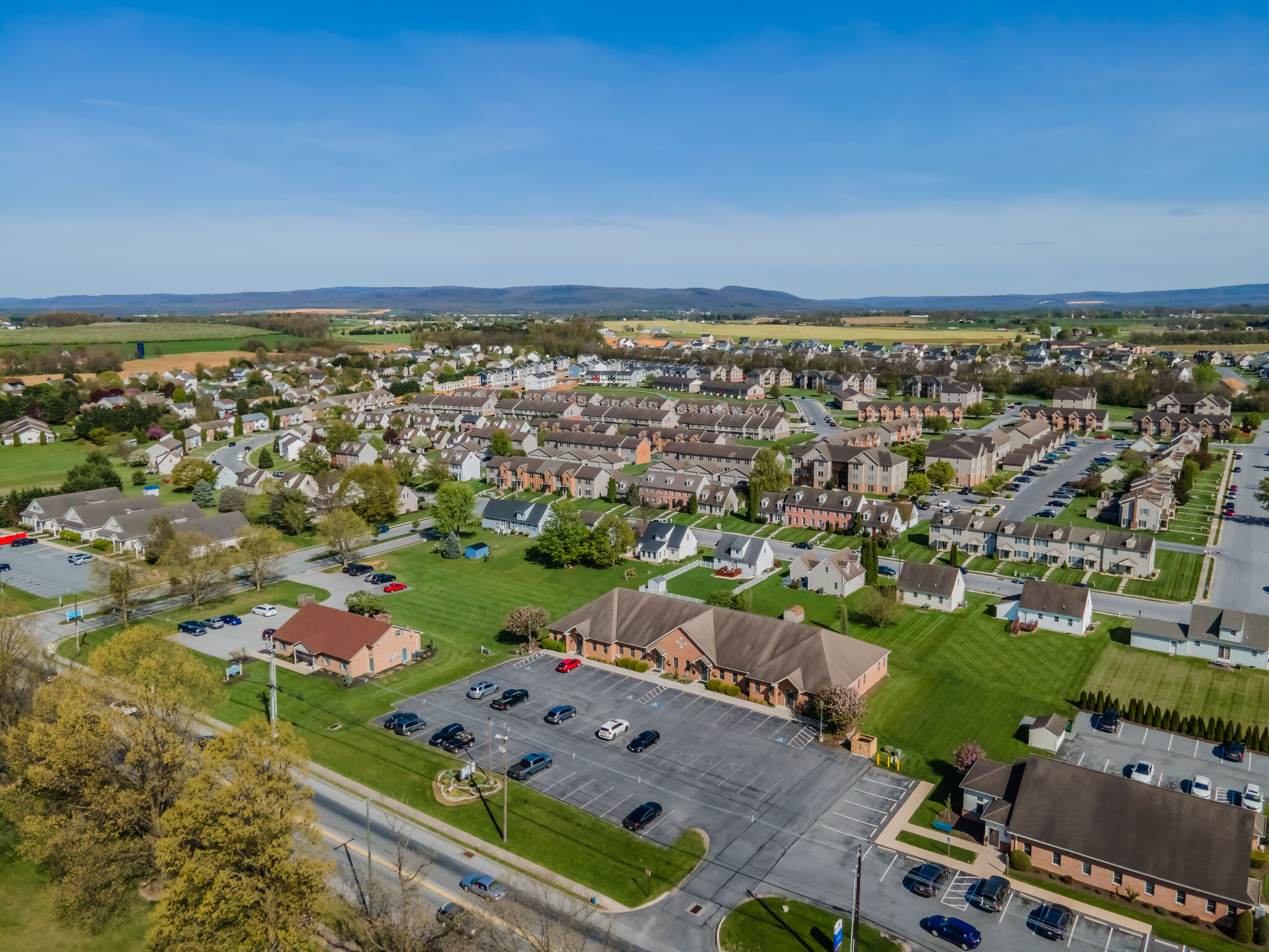 1942 Scotland Ave, Chambersburg, PA for lease Building Photo- Image 1 of 15