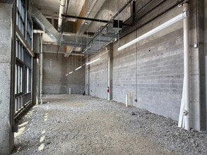 300 E 5th Ave, Columbus, OH for lease Interior Photo- Image 2 of 4