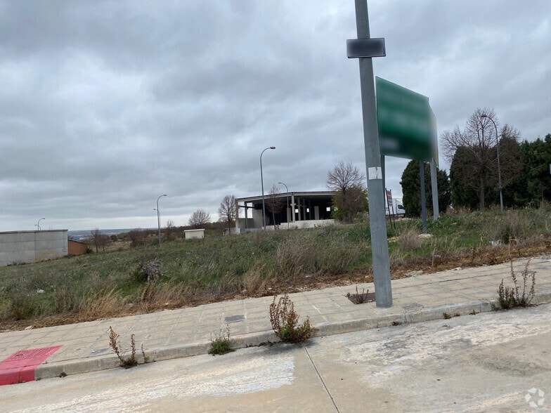 Cuesta del Aguadero s/n, Chiloeches, Guadalajara for lease - Building Photo - Image 3 of 3