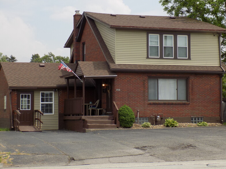 2506 Freeport Rd, Natrona Heights, PA for sale - Building Photo - Image 1 of 1