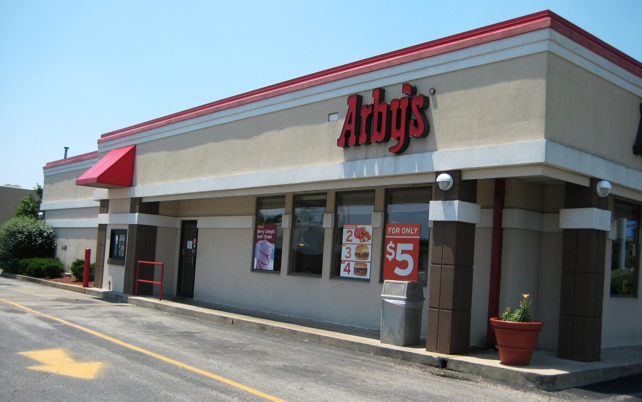 1911 E National Hwy, Washington, IN for sale Primary Photo- Image 1 of 1