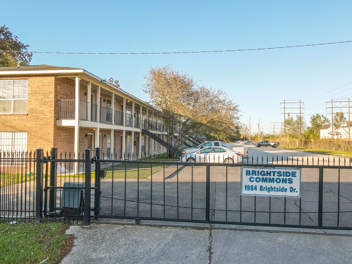 1984 Brightside Dr, Baton Rouge, LA 70820