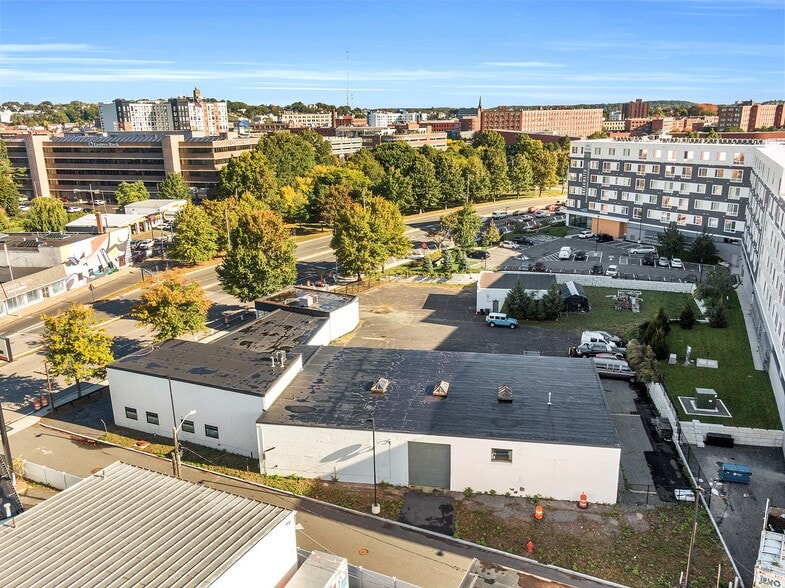 260-276 Lynnway, Lynn, MA for sale - Building Photo - Image 2 of 27