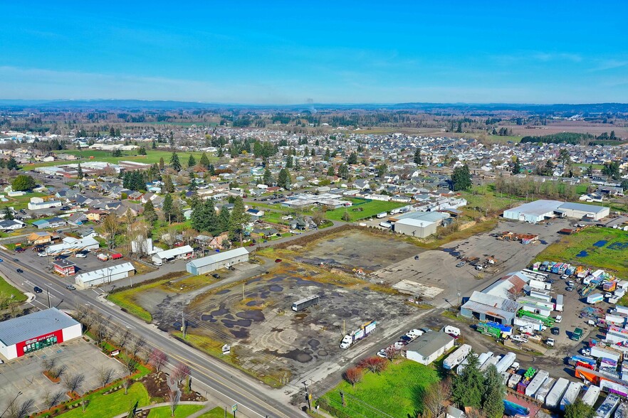 545 W Main St, Molalla, OR for sale - Aerial - Image 2 of 6