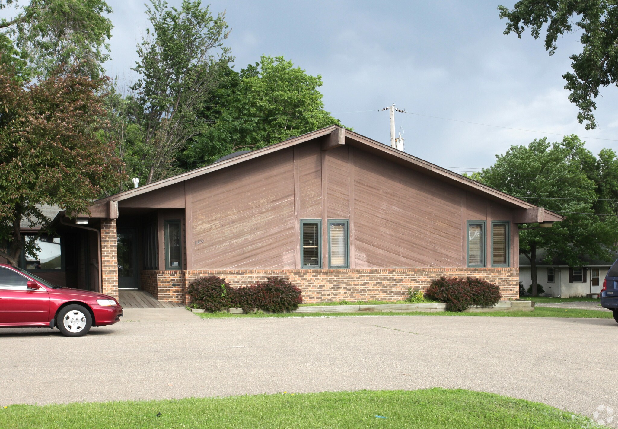 7400 Cedar Ave S, Richfield, MN for sale Primary Photo- Image 1 of 1