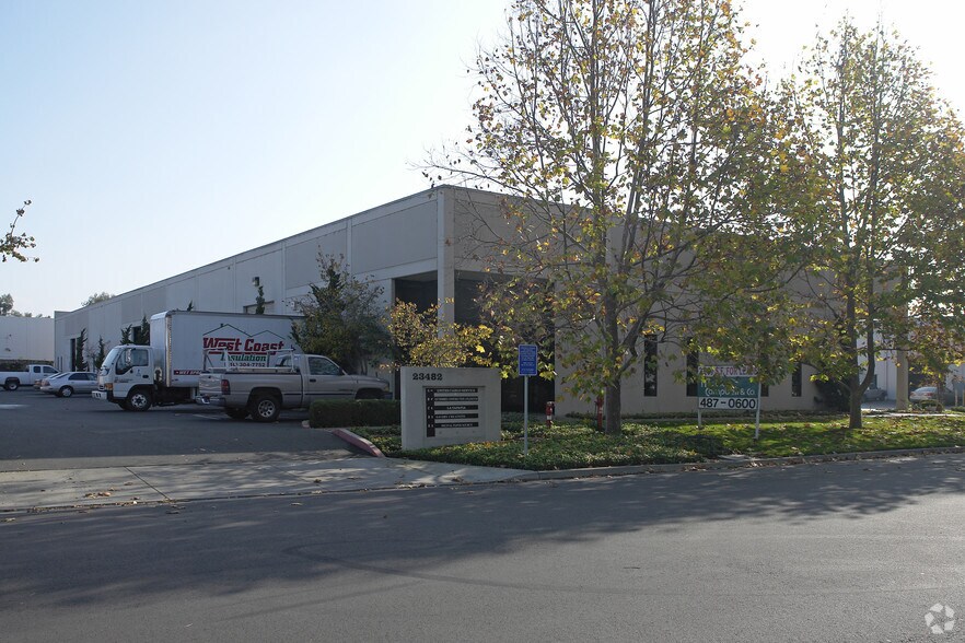 23482 Foley St, Hayward, CA for lease - Building Photo - Image 1 of 8