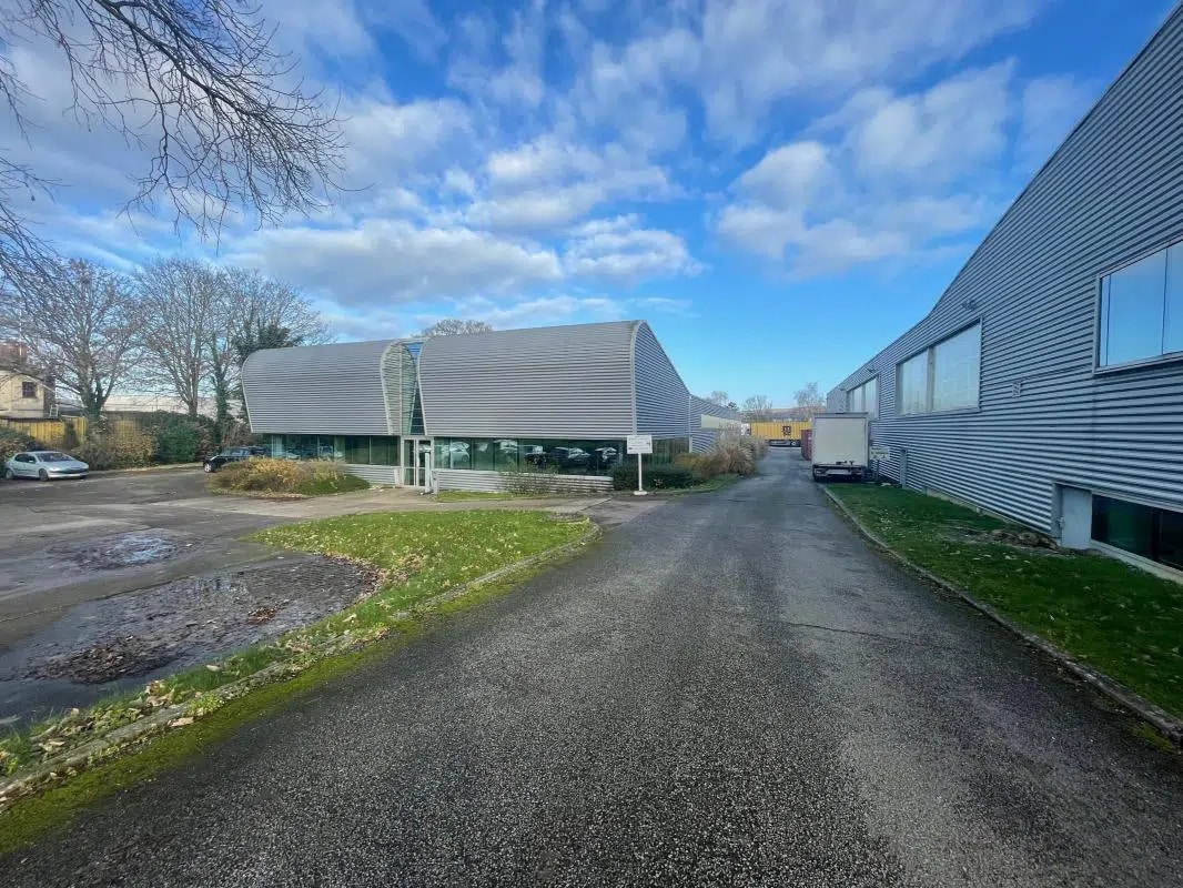 Office in Vernon for lease Building Photo- Image 1 of 6