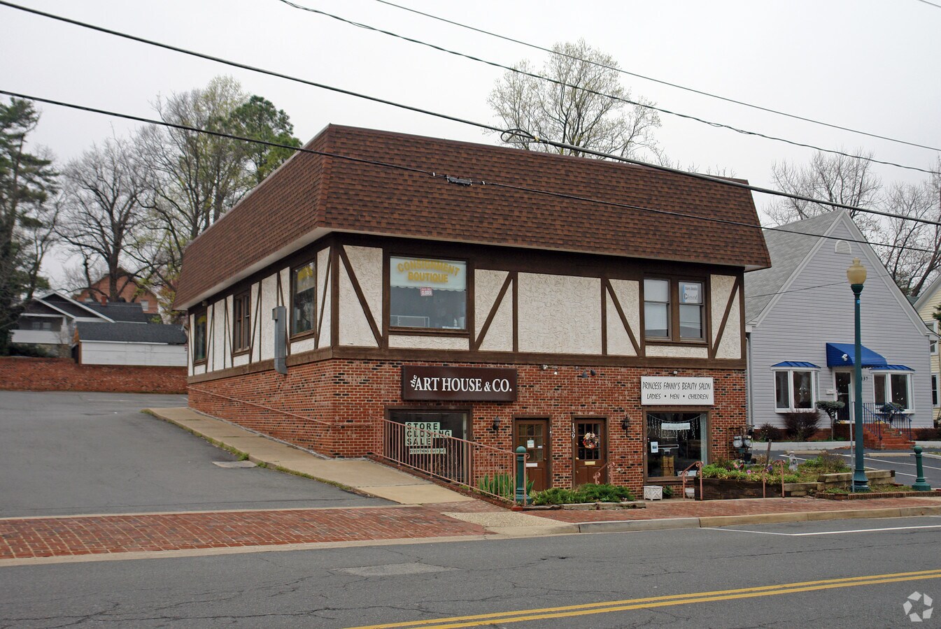 139141 Church St NW, Vienna, VA 22180