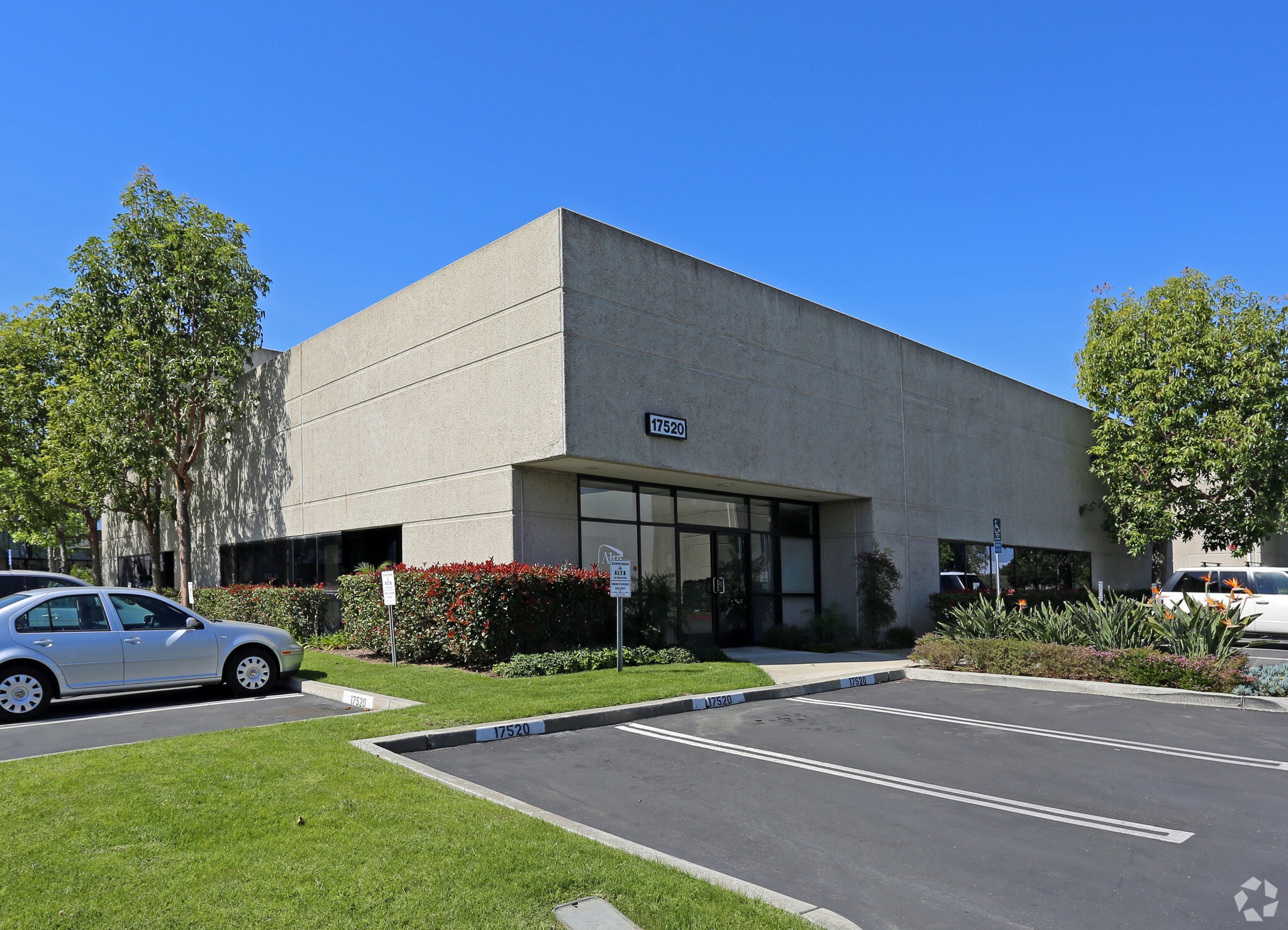 17520 Von Karman Ave Unit 9