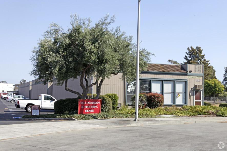 4400-4408 Enterprise Pl, Fremont, CA for lease - Building Photo - Image 3 of 17