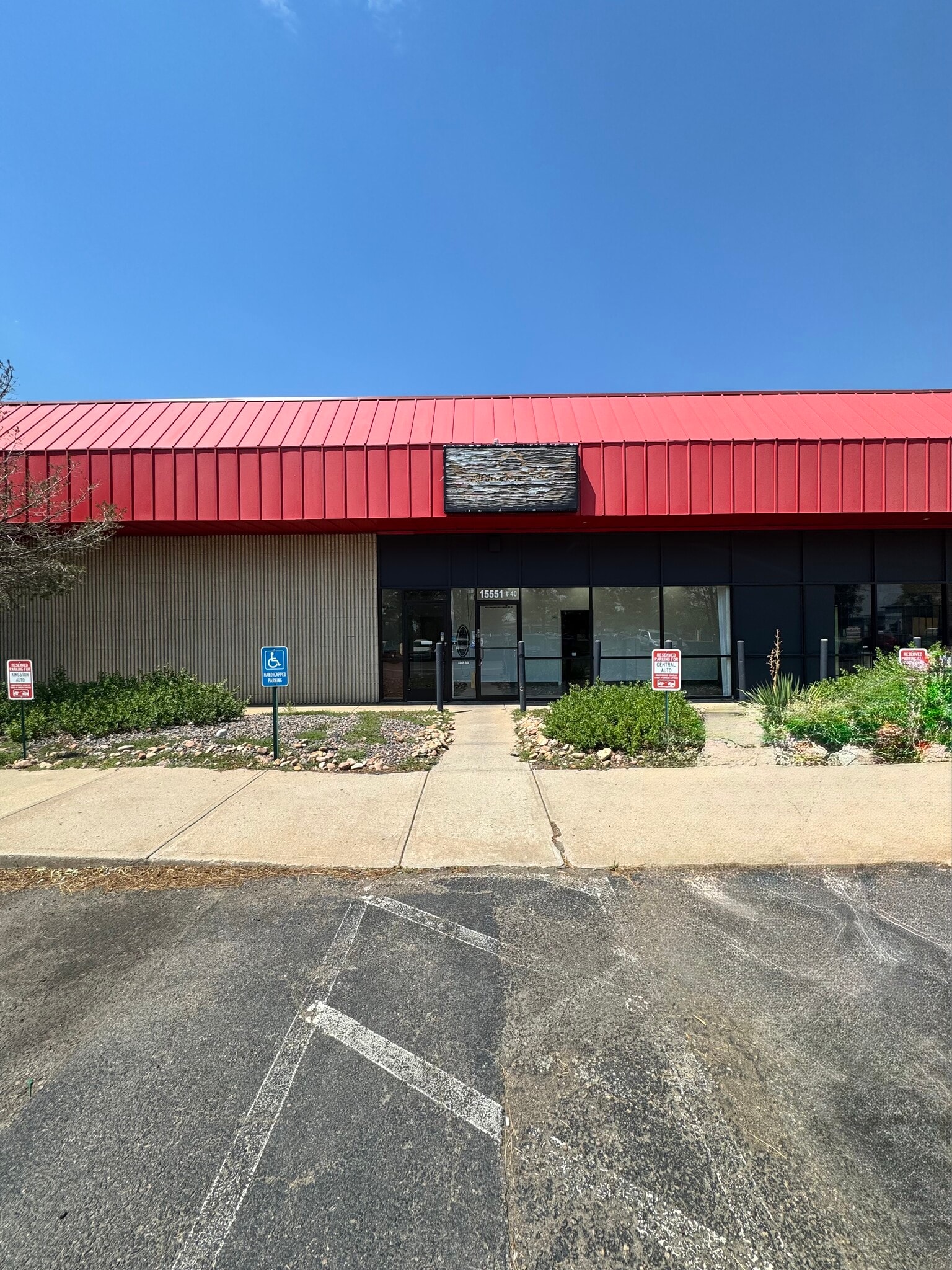 15551 E 6th Ave, Aurora, CO for lease Interior Photo- Image 1 of 14