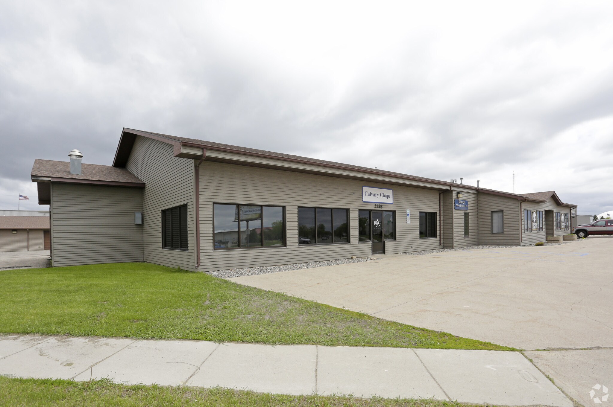 2796 S 5th Ave, Fargo, ND for sale Primary Photo- Image 1 of 1