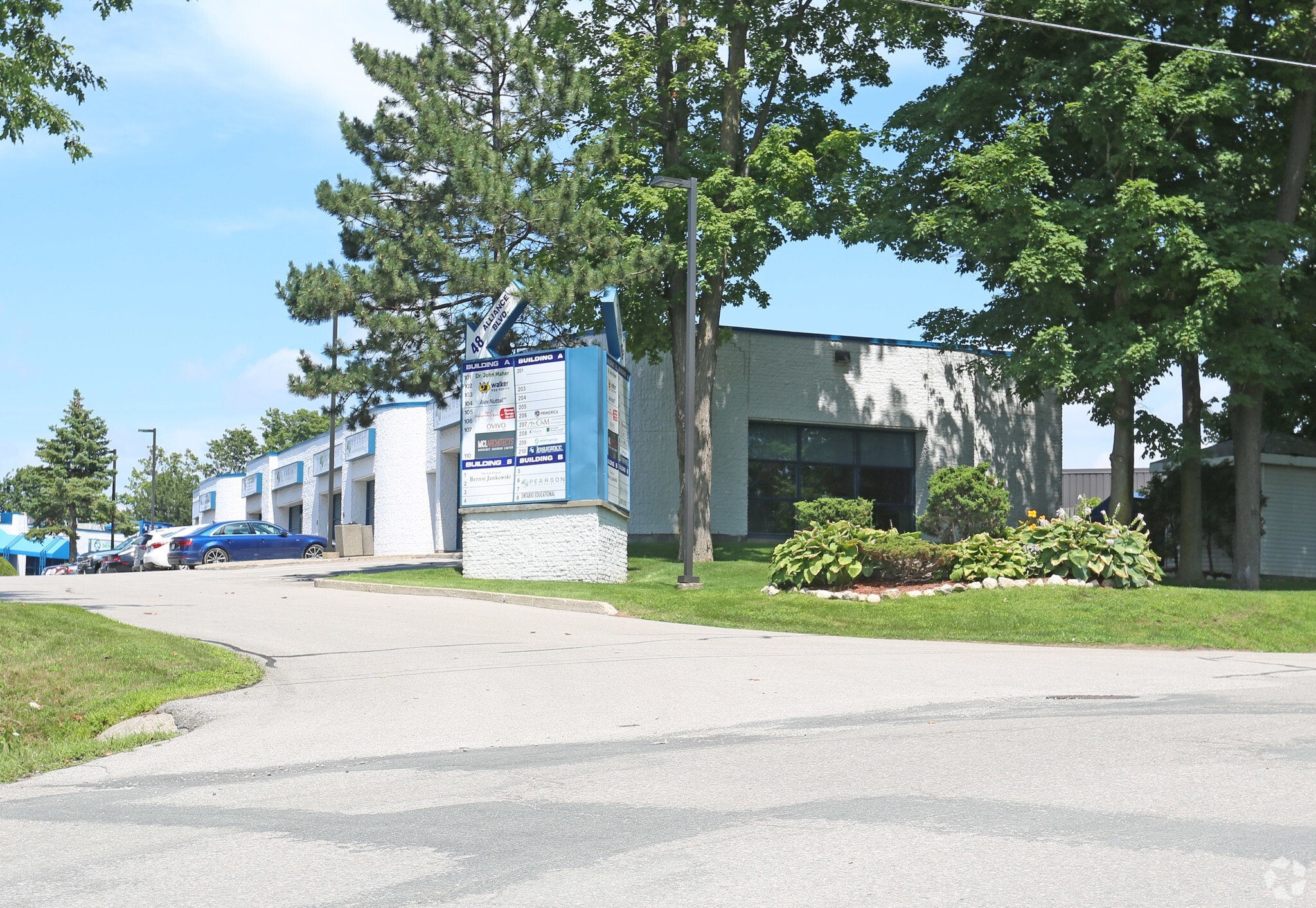 48b Alliance Blvd, Barrie, ON for sale Primary Photo- Image 1 of 1